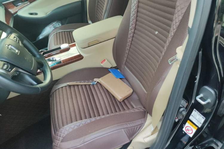Used Toyota Crown 2015 2.0T Fashion Edition Left Front Seat