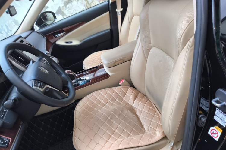 Used Toyota Crown 2015 2.0T Fashion Edition Left Front Seat