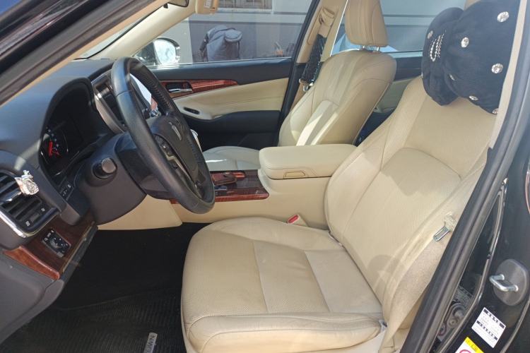 Used Toyota Crown 2015 2.0T Fashion Edition Left Front Seat