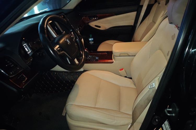 Used Toyota Crown 2015 2.0T Fashion Edition Left Front Seat