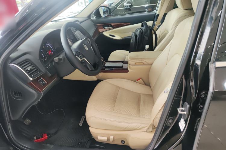 Used Toyota Crown 2015 2.0T Pioneer Edition Left Front Seat