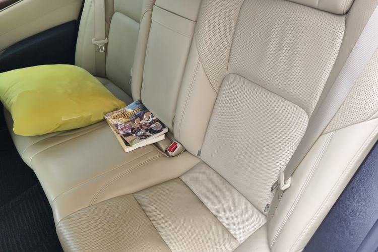 Used Toyota Crown 2015 2.5L Smart Edition Left Rear Seat