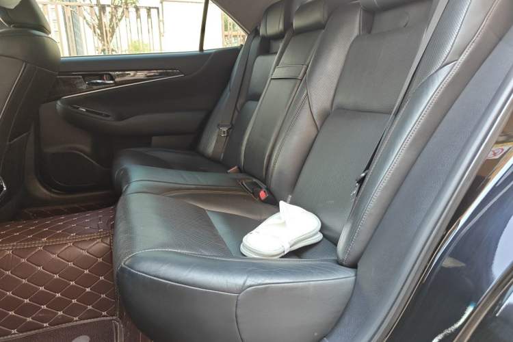 Used Toyota Crown 2015 2.5L Smart Edition Left Rear Seat