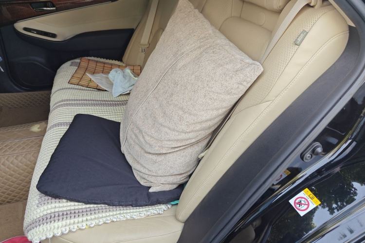 Used Toyota Crown 2015 2.5L Smart Edition Left Rear Seat