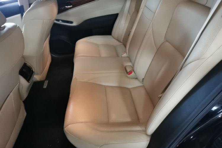Used Toyota Crown 2015 2.0T Fashion Edition Left Rear Seat