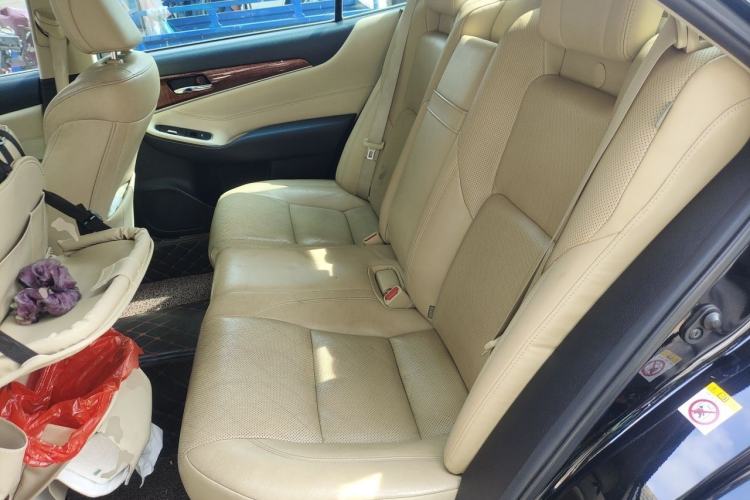 Used Toyota Crown 2015 2.0T Fashion Edition Left Rear Seat