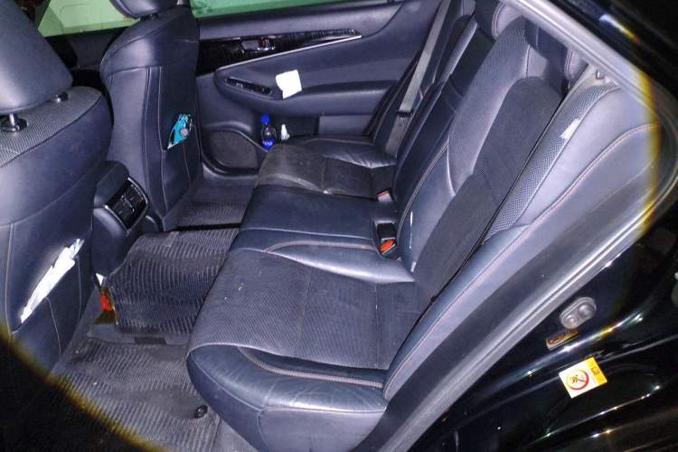 Used Toyota Crown 2015 2.0T Fashion Edition Left Rear Seat