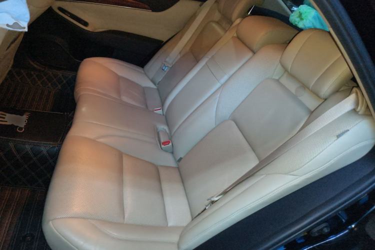 Used Toyota Crown 2015 2.5L Smart Edition Left Rear Seat