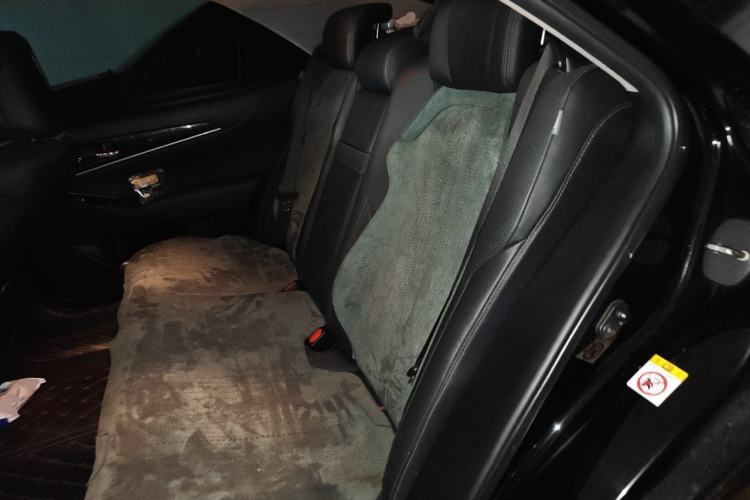 Used Toyota Crown 2015 2.0T Fashion Edition Left Rear Seat