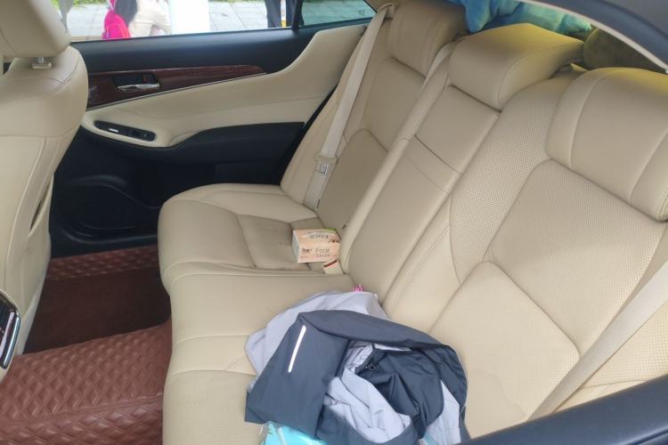 Used Toyota Crown 2015 2.5L Smart Edition Left Rear Seat