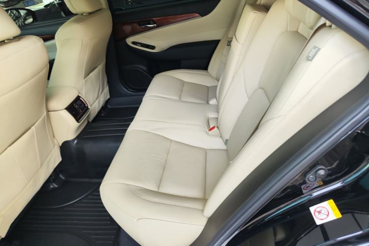 Used Toyota Crown 2015 2.5L Smart Edition Left Rear Seat