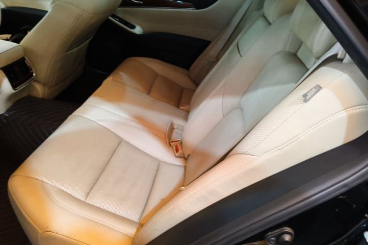 Used Toyota Crown 2015 2.0T Fashion Edition Left Rear Seat