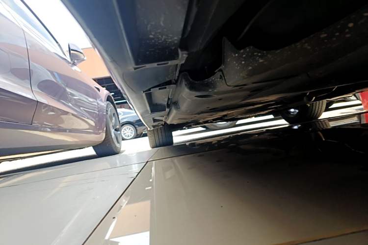 Used Toyota Crown 2015 2.5L Smart Edition Left Side Sill