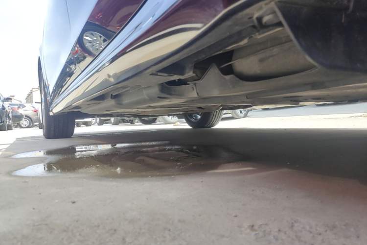 Used Toyota Crown 2015 2.5L Smart Edition Left Side Sill