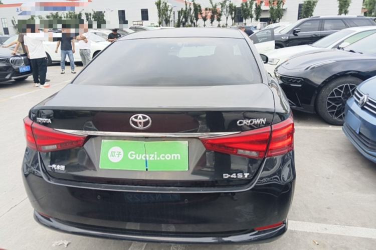 Used Toyota Crown 2015 2.0T Fashion Edition Rear