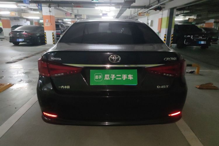 Used Toyota Crown 2015 2.0T Fashion Edition Rear