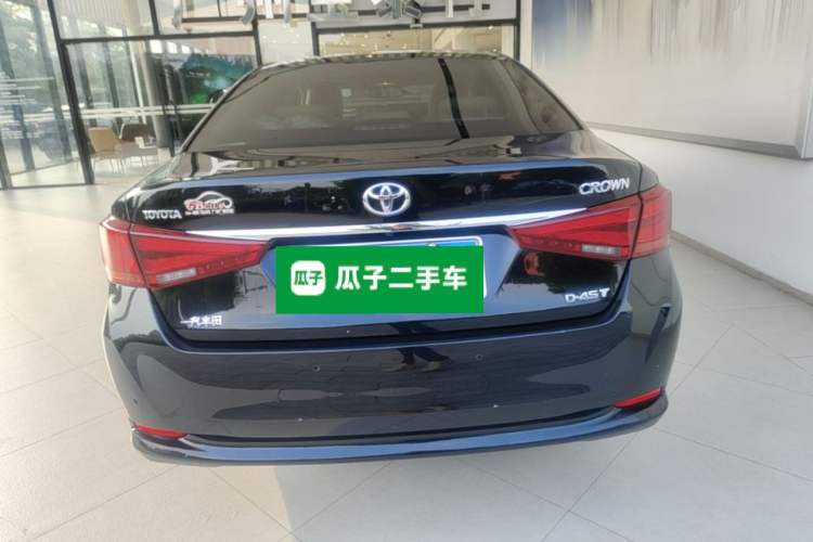 Used Toyota Crown 2015 2.0T Elite Edition Rear