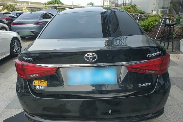 Used Toyota Crown 2015 2.0T Fashion Edition Rear