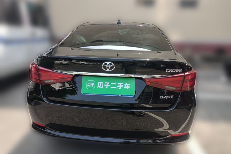 Used Toyota Crown 2015 2.0T Fashion Edition Rear