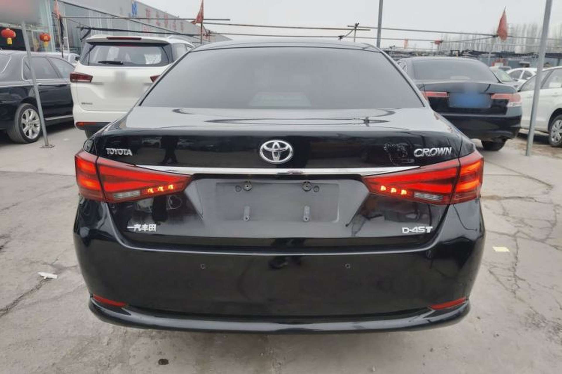 Used Toyota Crown 2015 2.0T Fashion Edition Rear