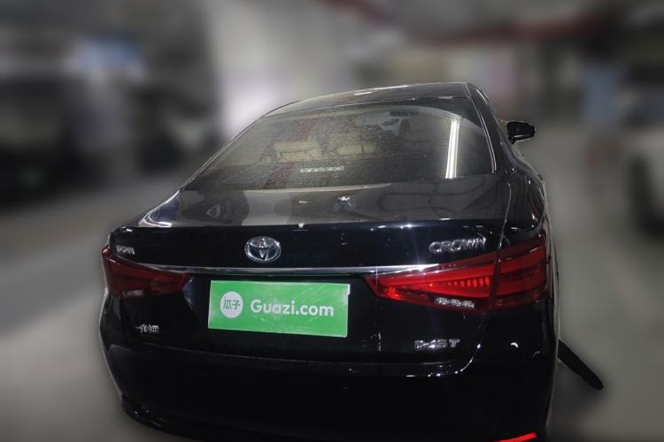 Used Toyota Crown 2015 2.0T Fashion Edition Rear