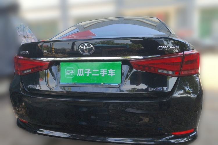 Used Toyota Crown 2015 2.0T Fashion Edition Rear