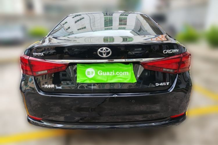 Used Toyota Crown 2015 2.0T Fashion Edition Rear