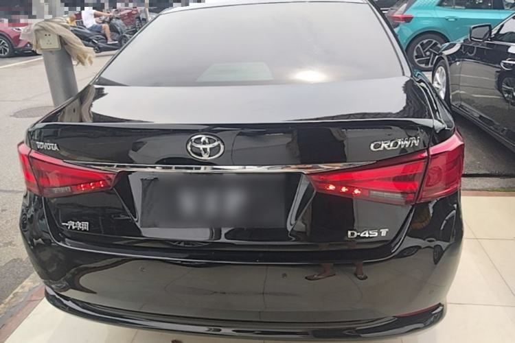 Used Toyota Crown 2015 2.0T Fashion Edition Rear