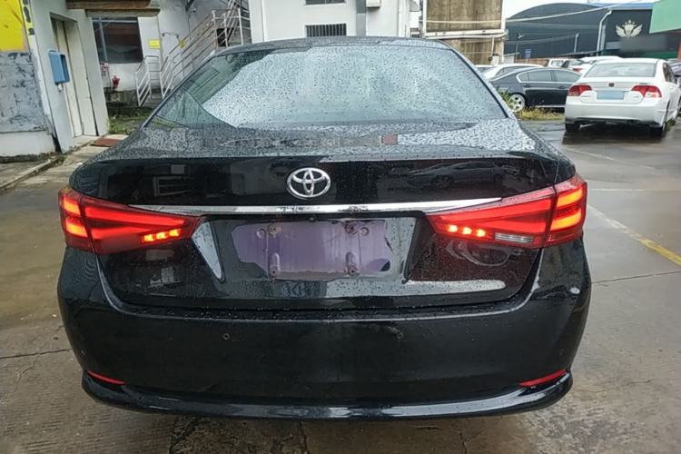 Used Toyota Crown 2015 2.0T Fashion Edition Rear