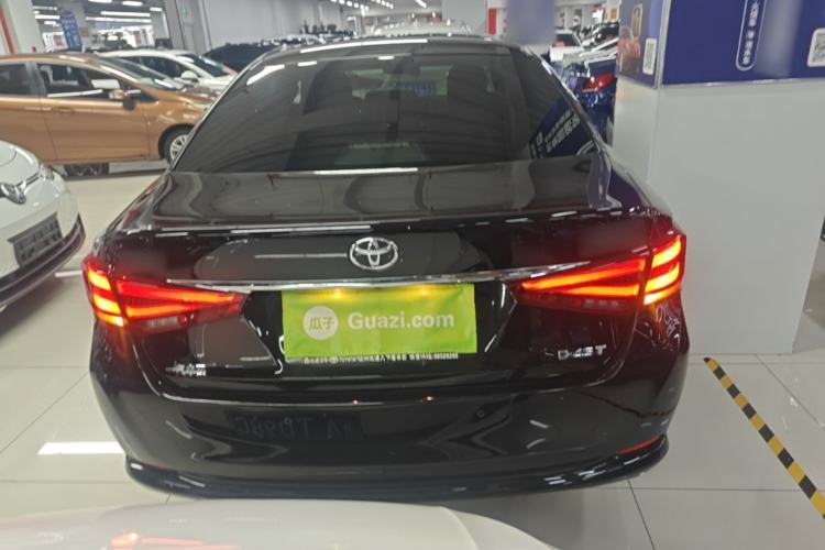 Used Toyota Crown 2015 2.0T Fashion Edition Rear