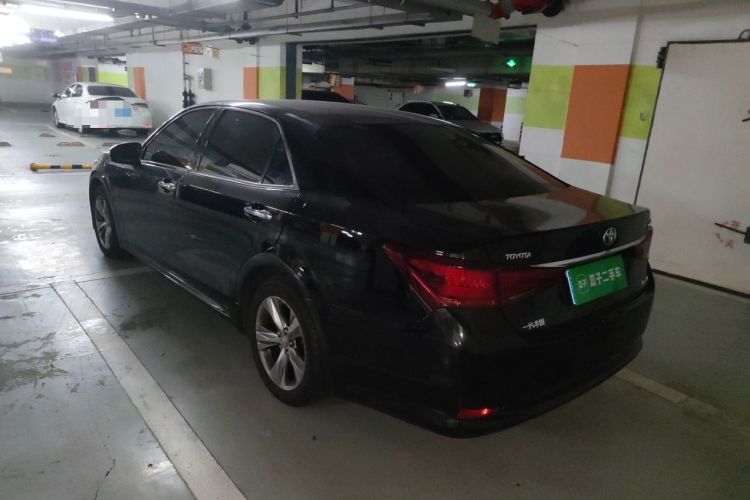 Used Toyota Crown 2015 2.0T Fashion Edition Rear Left 45 Deg
