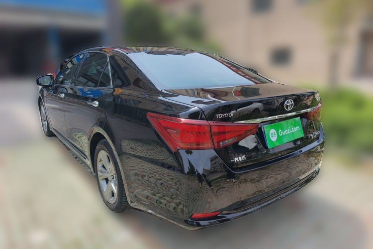 Used Toyota Crown 2015 2.0T Fashion Edition Rear Left 45 Deg