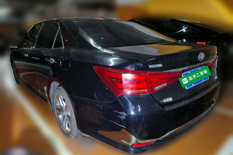 Used Toyota Crown 2015 2.0T Fashion Edition Rear Left 45 Deg