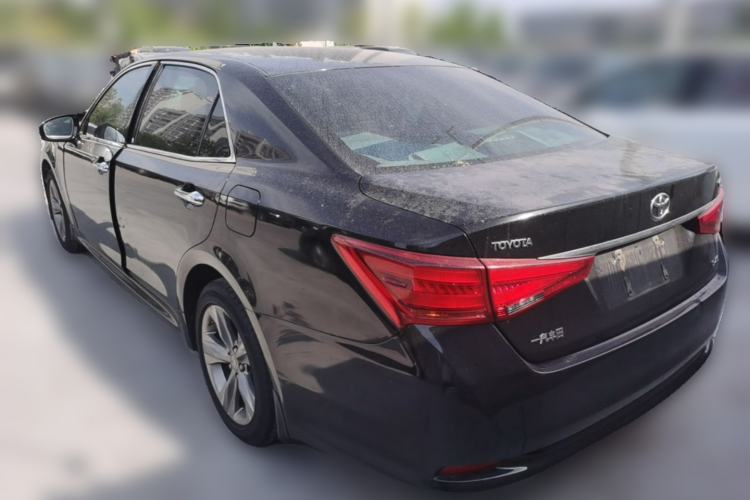 Used Toyota Crown 2015 2.0T Fashion Edition Rear Left 45 Deg