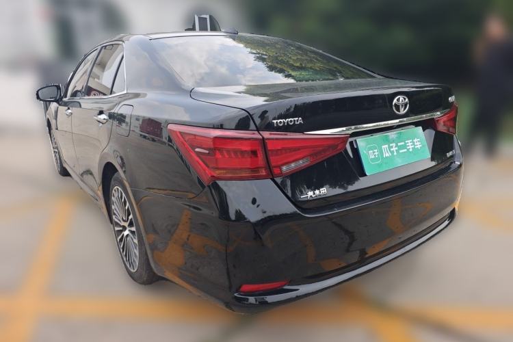Used Toyota Crown 2015 2.0T Premium Edition Rear Left 45 Deg