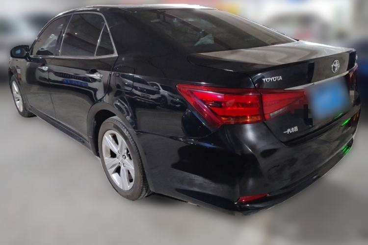 Used Toyota Crown 2015 2.0T Fashion Edition Rear Left 45 Deg