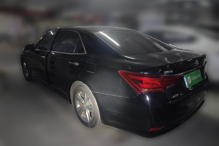Used Toyota Crown 2015 2.0T Fashion Edition Rear Left 45 Deg