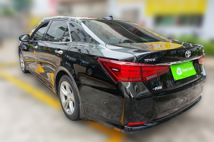 Used Toyota Crown 2015 2.0T Fashion Edition Rear Left 45 Deg