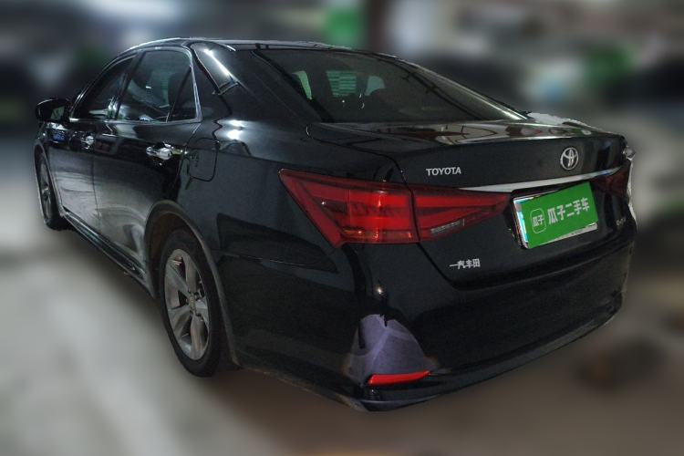Used Toyota Crown 2015 2.0T Fashion Edition Rear Left 45 Deg