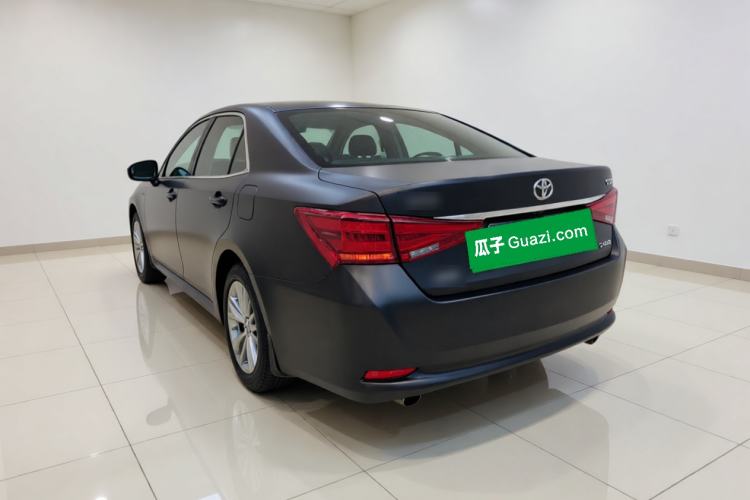 Used Toyota Crown 2015 2.0T Fashion Edition Rear Left 45 Deg