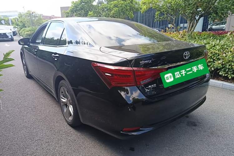Used Toyota Crown 2015 2.5L Smart Edition Rear Left 45 Deg
