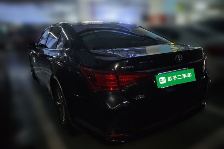 Used Toyota Crown 2015 2.0T Fashion Edition Rear Left 45 Deg