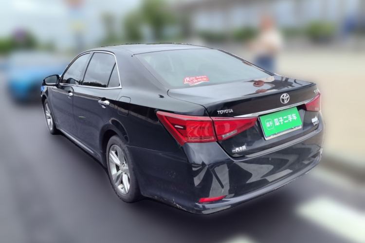 Used Toyota Crown 2015 2.0T Fashion Edition Rear Left 45 Deg