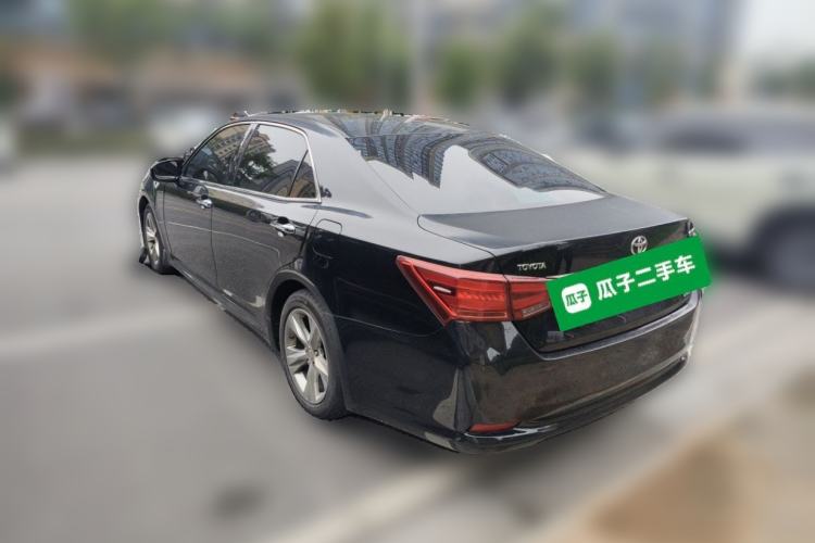 Used Toyota Crown 2015 2.0T Fashion Edition Rear Left 45 Deg