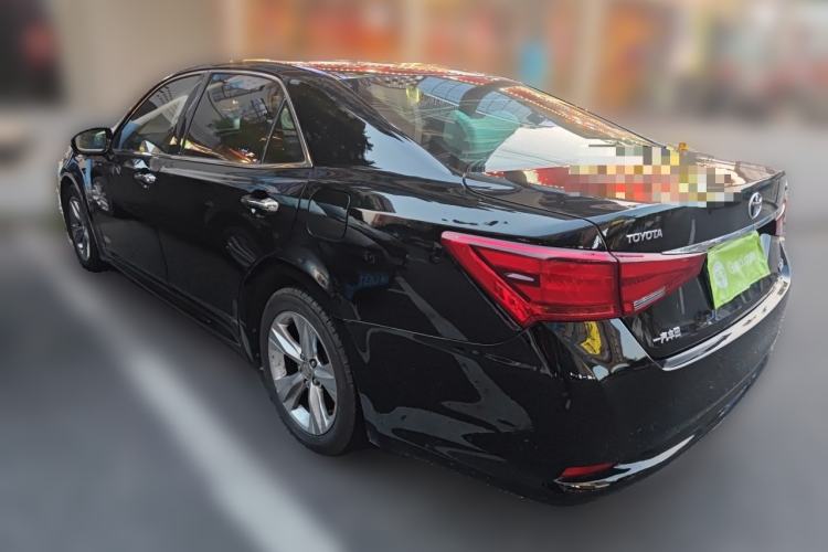 Used Toyota Crown 2015 2.0T Fashion Edition Rear Left 45 Deg
