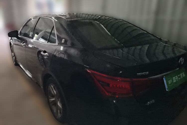 Used Toyota Crown 2015 2.0T Fashion Edition Rear Left 45 Deg