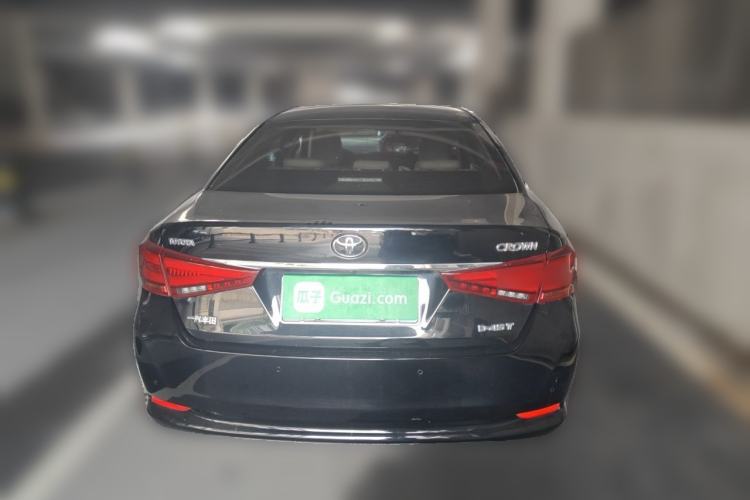 Used Toyota Crown 2015 2.0T Fashion Edition Rear