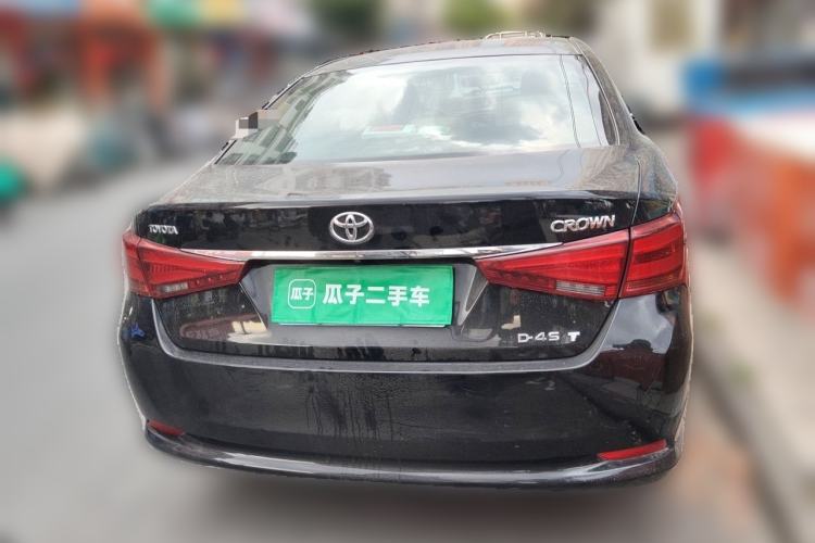 Used Toyota Crown 2015 2.0T Fashion Edition Rear