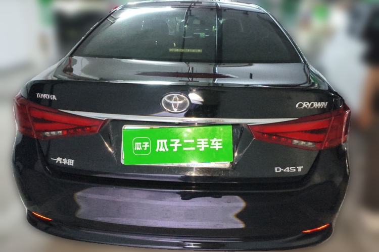 Used Toyota Crown 2015 2.0T Fashion Edition Rear