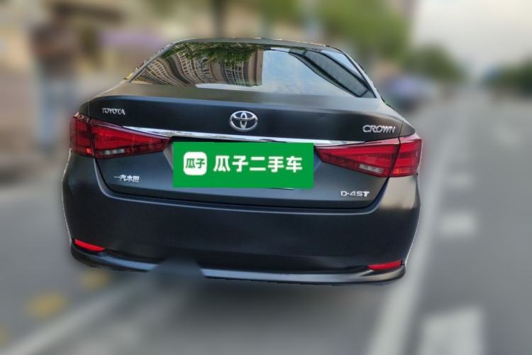Used Toyota Crown 2015 2.0T Fashion Edition Rear
